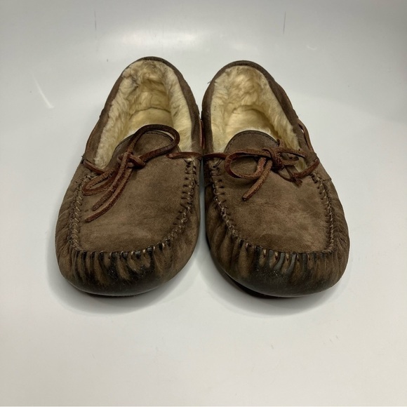 UGG fur lined slippers size 7 - Picture 2 of 6